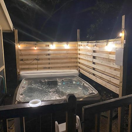 Pocono Mountain Home , Hot Tub- 1 Mile To Skiing! Таннерсвилл Экстерьер фото