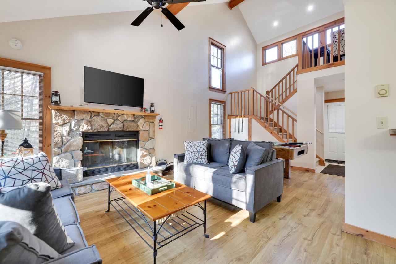 Pocono Mountain Home , Hot Tub- 1 Mile To Skiing! Таннерсвилл Экстерьер фото